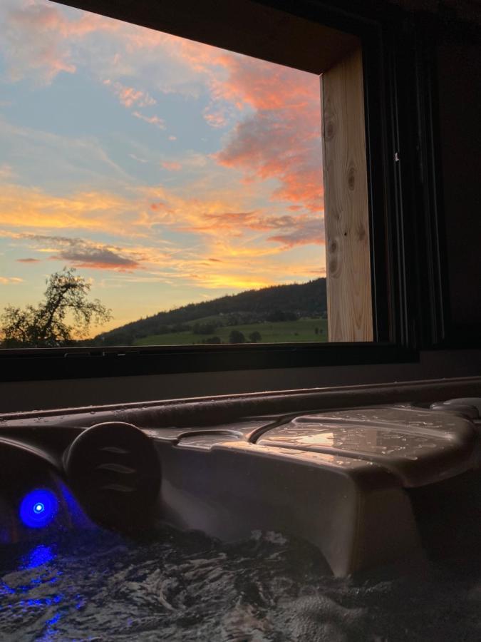 Gite De Charme Avec Jacuzzi #Calme #Cosy Viuz-en-Sallaz Eksteriør billede